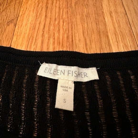 Eileen Fisher Short Sleeve Black Tee Size Small - Picture 4 of 6